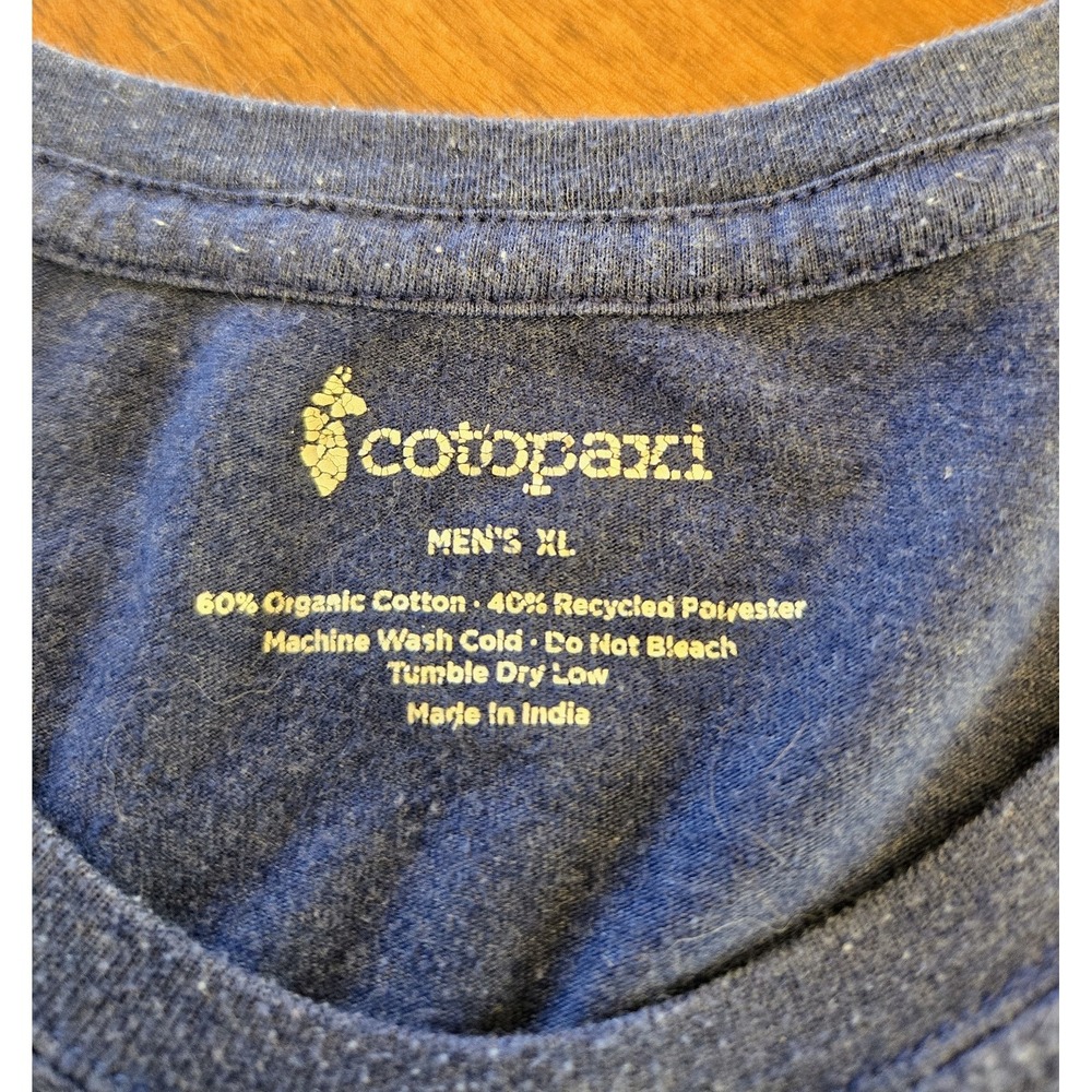 Cotopaxi Men's T-Shirts Size XL Set Of 2 - Blue And Gray - Very Good Pre-Owned - Picture 4 of 16